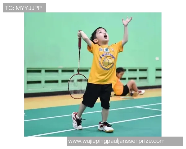 张伟独家分享羽毛球技巧与心得助你提升竞技水平与运动乐趣 张伟独家分享羽毛球技巧与心得助你提升竞技水平与运动乐趣