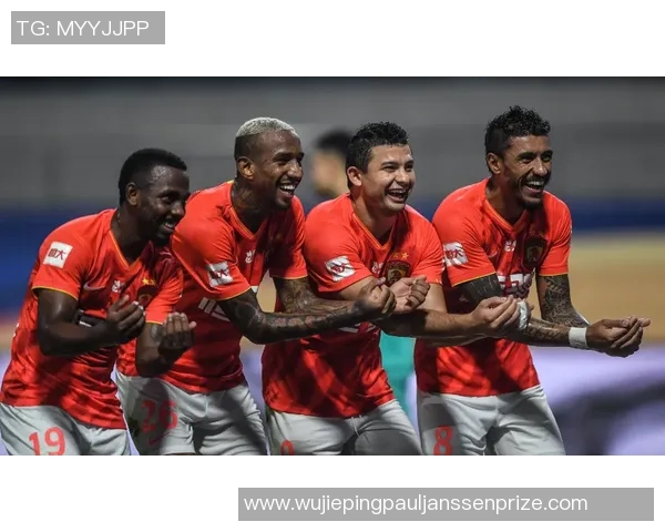 成都网球队以64分领跑大满贯积分榜展现强劲实力 成都网球队以64分领跑大满贯积分榜展现强劲实力