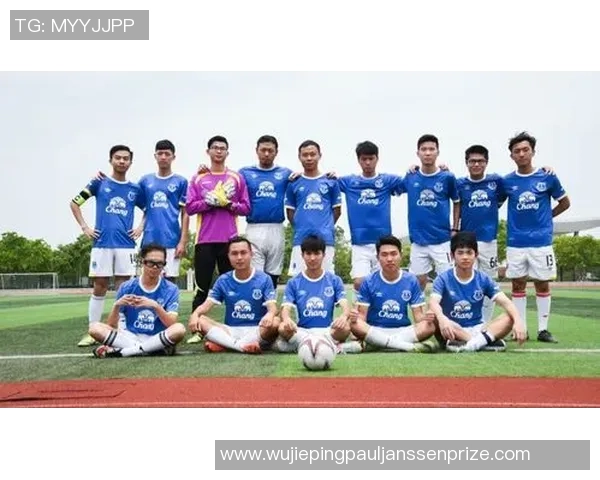 广州足球队勇攀高峰的冠军赛之路与辉煌历程回顾