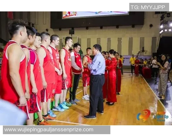 杭州羽毛球队的拼搏之路与城市联赛的荣耀时刻